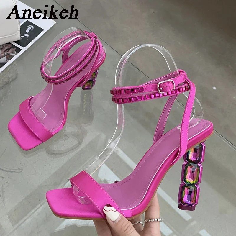 Aneikeh Square Head Crystal Di - Metallic Heel Sandal ulasan dan harga