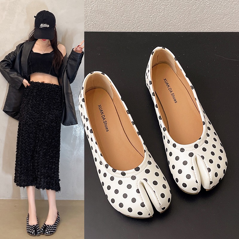 Women Split Toe Flats Polka Do - Women'S Shoes For Standing All Day ulasan dan harga